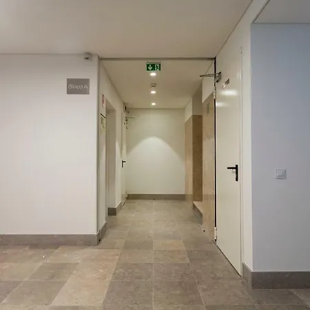 Joivy Modern 1-bed Nearby Praca Do Comercio, In Baixa Apartment