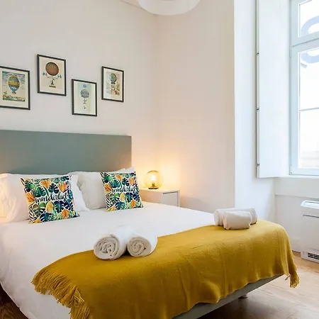 Joivy Modern 1-bed Nearby Praca Do Comercio, In Baixa Lisbon